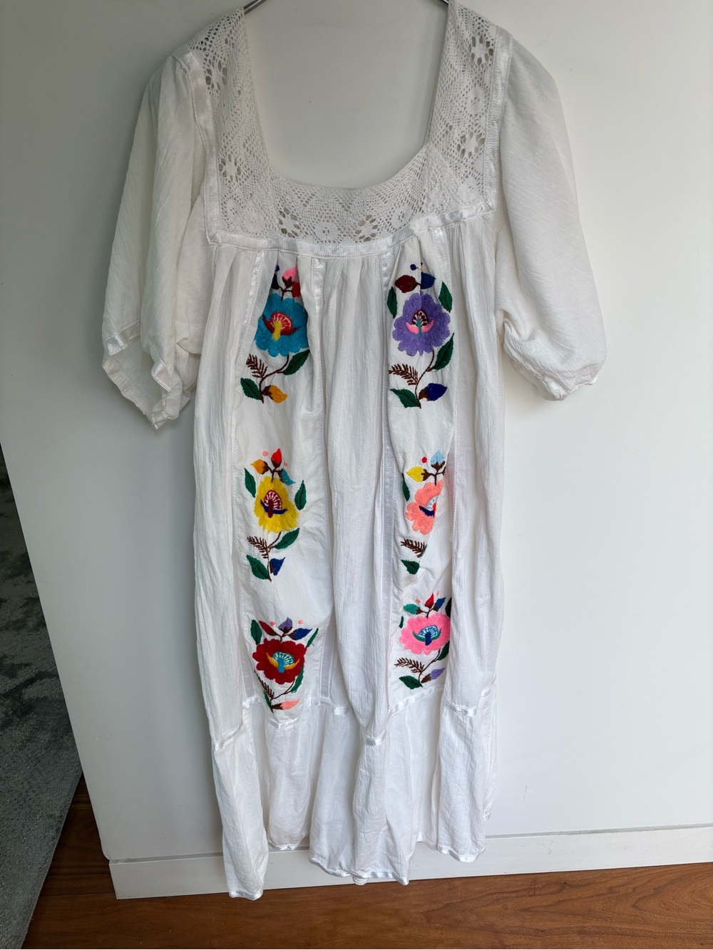 Vintage White Maxi Dress Nightgown  Caftan with Crochet &  Floral Embroidery